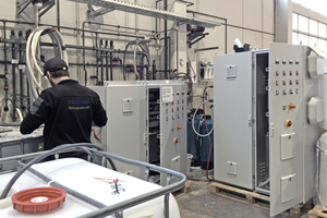  Alle Generatoren werden im firmeneigenen Werk der aquagroup in der Oberpfalz hergestellt. Sie sind standardmäßig mit Kapazitäten von 80 bis 1600 gr/h Cl2 lieferbar, Zellen mit höherer Produktion werden vom Hersteller auf Anfrage individuell konzipiert. 