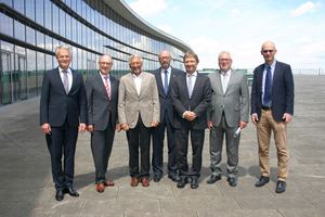  Vorstand und Geschäftsführung des FGK (v.l.n.r.): Prof. Dr.-Ing. Christoph Kaup , Prof. Dr.-Ing. Ulrich Pfeiffenberger (Vorstandsvorsitzender), Karl-Walter Schuster, Gerhard Warnke, Günther Mertz (Geschäftsführer), Robert Baumeister sowie Marc-Oliver Stul 