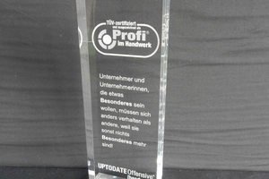  Die UPTODATE-Trophy 