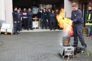  Lehrgang für die neuen Auszubildenden zum Brandschutz- und Evakuierungshelfer  