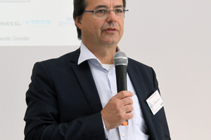  ZVKKW-Geschäftsführer Matthias Schmitt führte als Moderator durch die Zukunftswerkstatt. 
