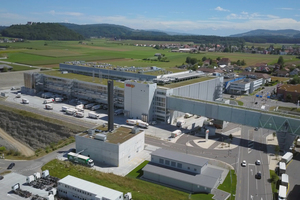  Mit 164.000 m2 Bruttogeschossfläche ist der Coop-Neubau eines der größten Gebäude der Schweiz. 