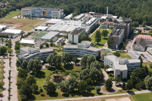  BASF betreibt weltweit zigtausend Kälte- und Klimaanlagen - so wie auch hier im BASF Agricultural Center in Limburgerhof. 