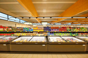  ALDI SÜD Tiefkühltruhen sind nachhaltig und werten das Erscheinungsbild der Filiale auch optisch auf. 
