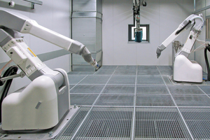  In der neuen Oberflächenbehandlungsanlage werden die Verdichter vollautomatisch von Robotern lackiert.  