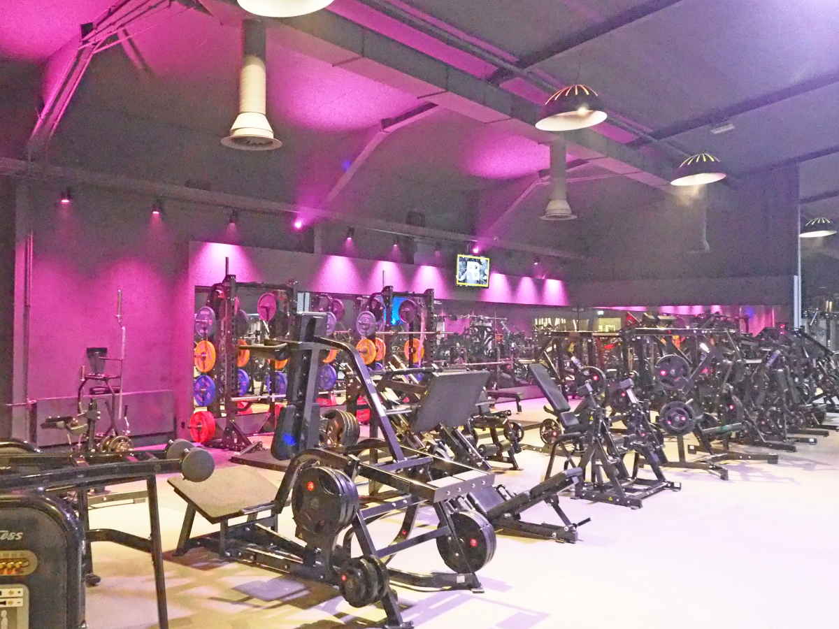 Klimatisiertes Fitnessstudio Kalte Klima Aktuell