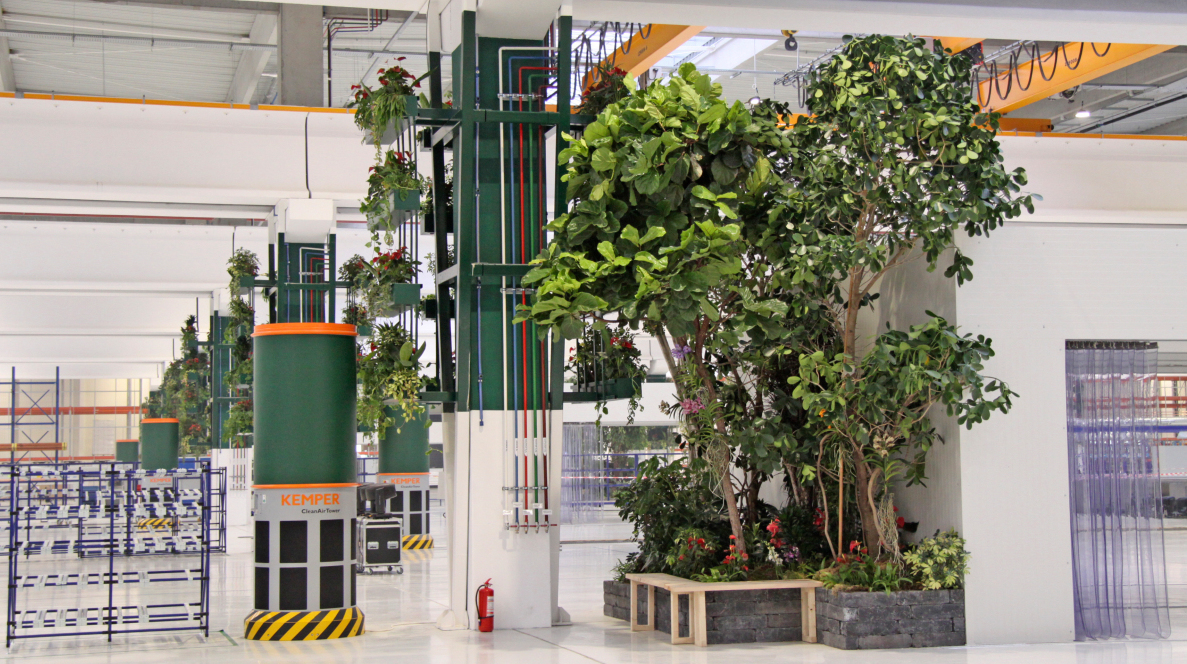 Das neue Güntner-Werk in Rumänien ist eine "grüne Fabrik" mit über 7.000 Pflanzen. 