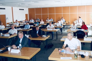  Voller Saal bei der Mitgliederversammlung des BVF e.V. 