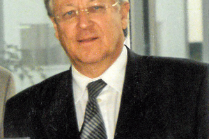  Gerhard Hartmann 