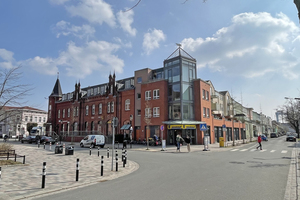  Der Edeka Markt in Warnemünde am Kirchenplatz 3 musste umfassend modernisiert werden, um das Sortiment zu erweitern und übersichtlicher präsentieren zu können  