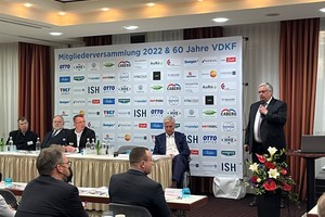  Karl-Heinz Thielmann, Präsident des VDKF, bei der Eröffnung der Mitgliederversammlung am 29.4.2022 