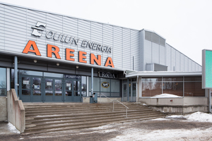  Die Oulun Energia Areena ist eine Eissporthalle in Raksila und die Heimat der Eishockeymannschaft Oulun Kärpät 