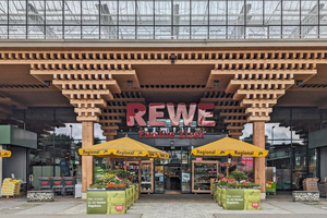  Der Rewe Green Farming Market in Wiesbaden – eine Mischung aus Supermarkt und Bauernhof auf dem Dach 