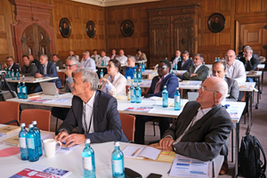 43 Teilnehmer waren vom 4. bis 5. Juni nach Wiesbaden zum Eurovent Kälte Kolloquium 2024 gekommen, um sich über zuverlässige Kältesysteme für die Kühlkette zu informieren 