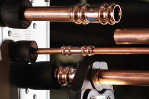  Mit ACR Copper Press bietet der Hersteller Pressfittings für zahlreiche Kältemittel, VRF/VRV-Kreisläufe, Wärmepumpen und mehr. 