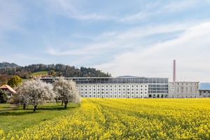  Von einer Kartonfabrik zum visionärsten Quartier der Schweiz: Der Bernapark vereint zeitgemäßes Arbeiten, Wohnen und Freizeit an einem Ort 
