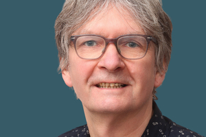  Walter Pirk, Experte für handwerks­spezifische Anforderungen an Technologie und Innovationsprozesse. Pirk beschäftigt sich seit 1998 als wissenschaftlicher Mitarbeiter mit betrieblichen Transformationsprozessen. Sein Arbeitsbereich am Heinz-Piest-Institut für Handwerkstechnik (HPI) ist der Wissens- und Technologietransfer. 