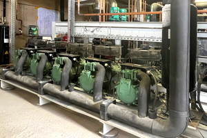  61-kW-Direktexpansionsanlage mit fünf Bitzer-Verdichtern für den TK-Bereich. 