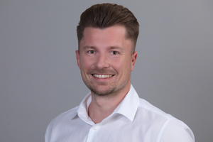  Sebastian Söll, Geschäftsführer der Sanitherm Peter Schumacher GmbH, treibt die Digitalisierung des Betriebes voran.  