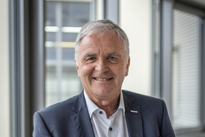  Kurt Maurer 