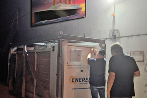  Mobiler Kaltwassersatz zur Kühlung der Ausstellungshalle. 