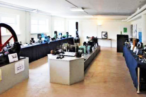  Blick in den Ausstellungsraum des Frigotheums in Maintal. 