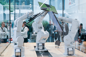  Das Rahmenprogramm bot interessante Einblicke in die vielseitige Produktwelt von Mitsubishi Electric.  