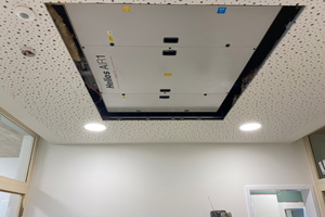  Ein RLT-Gerät im Deckeneinbau: Kompakte Maße und eine praxisnahe Wartungslösung ermöglichen die Integration. 