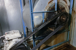  Beim Kunden waren für die Zu- und Abluft IE4-Motoren mit 37 und 30 kW Leistung im Einsatz, die zwar effizient waren, aber durch den Riemenantrieb und den schlechteren Wirkungsgrad der Ventilatoren viel Potenzial zur Optimierung boten. 