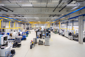  Mit durchdachtem Gesamtkonzept aus Wärmerückgewinnung, Betonkernaktivierung und Wärmepumpentechnik wird die MKT-Halle zum aktuell nachhaltigsten Produktionsgebäude Deutschlands mit Platin-Zertifizierung nach DGNB-Richtlinien. 