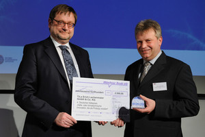 Eric Lachenmaier (TiLa Lachenmaier) nimmt 3. Preis in Kategorie „Kälte- oder klimatechnische Innovation" entgegen  