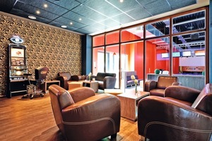  Die VIP-Lounges sind exklusiv ausgestattet und eignen sich dank der eingesetzten Klimatechnik auch als Raucherbereiche 