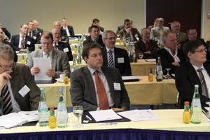  66 Teilnehmer waren kurzfristig nach Darmstadt angereist, um die geplanten Änderungen der F-Gase-Verordnung zu diskutieren.  