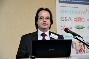  ZVKKW-Geschäftsführer Dr. Matthias Schmitt gab eine Einführung ins Thema.  