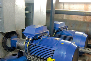  Bild 1: In einer Kälteanlage zur Klimatisierung von Universitätsgebäuden transportieren vier Kühlwasserpumpen das Klimakaltwasser zu den Kältemaschinen. Mit je 30 kW Anschlussleistung ergibt sich für den Betrieb der Pumpen ein erheblicher Stromverbrauch. 