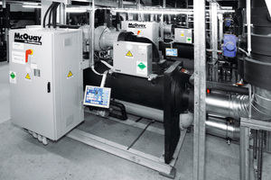  Abbildung 3: McQuay-Turbokaltwassersätze zur Kühlung des Rechenzentrums (Bild: aircool) 