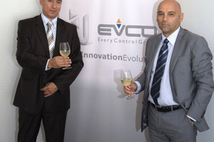  Der Geschäftsführer der EVCO Deutschland GmbH, Sergio Villalba (links), und Marco Balbinot, Global Manager EVCO 