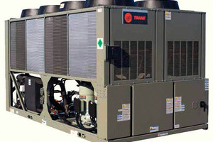  Luftgekühlter Kaltwassersatz für Kältemittel R134a, Leistung 390 kW 