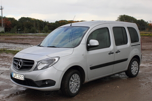  Unser zweiter Testwagen: der Citan 112 mit 84 kW starkem, aufgeladenem Benzin-Motor 