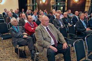  Teilnehmer der DKV-Mitgliederversammlung in Düsseldorf 