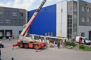  2 x 600 kW-Kaltwassersatz per Kranentladung für Speditionsunternehmen 