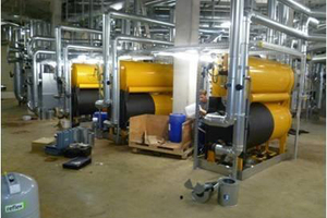  Feldtest-Anlage mit drei "Hummel"-Absorptionskältemaschinen in Karlsruhe 