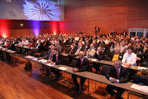  200 Teilnehmer zählte das diesjährige Güntner-Symposium. 