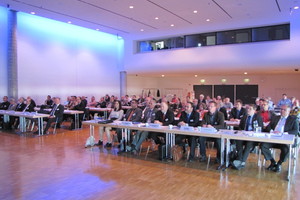  82 Teilnehmer, davon 57 VDKF-Mitglieder waren in Karlsruhe vor Ort.  