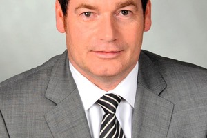  Jochen Hornung 