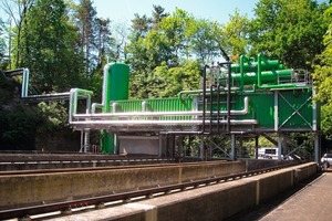  Im schweizerischen Rheinfelden werden über 1000 Wohneinheiten sowie ein nahe gelegenes Gewerbegebiet über eine Wärmepumpenanlage mit Wärme versorgt, die als Energiequelle gereinigtes Abwasser nutzt 