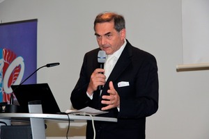  VDKF-Präsident Werner Häcker: „Lasst uns heute nicht nur über Technik reden, sondern auch mal richtig feiern.“ 
