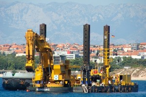  Die Möbius Bau-AG ist ein deutsches Bauunternehmen und in den Bereichen Erdbau, Wasserbau, Wasserstraßenbau, Tiefbau und Gründung sowie mit Ingenieurleistungen tätig 