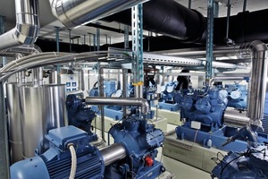  Der Energieverbund Schlieren in Zürich setzt zwei große Ammoniak-Wärmepumpen mit je rund 5,5 MW ein – hier die Energiezentrale Rietbach 