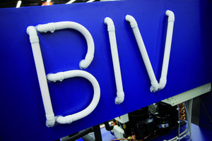  Die Buchstaben BIV wurden als überfluteter Verdampfer in die Anlage eingebunden 